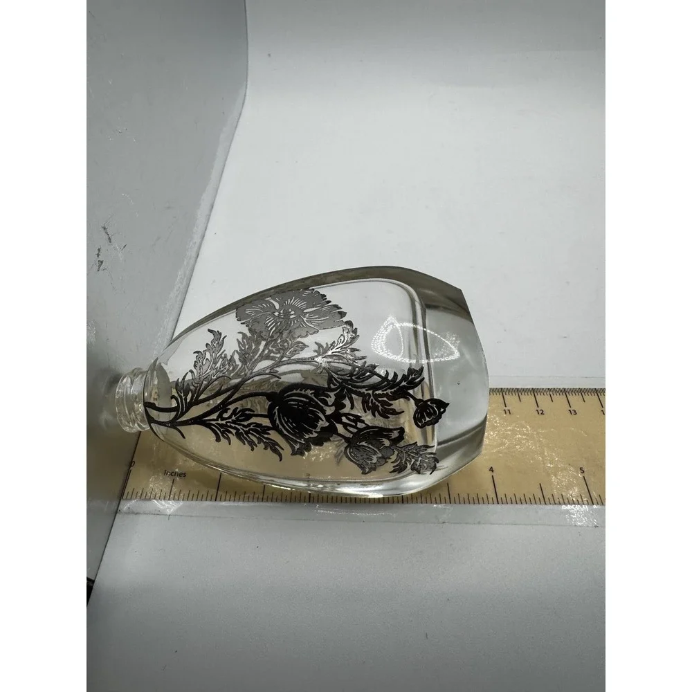 The Unbranded Brand vintage silver